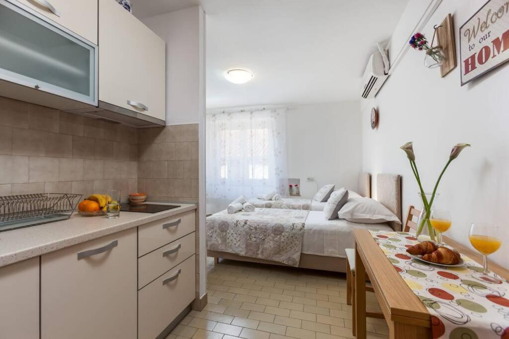 Studio Apartment Didovina Сплит Экстерьер фото